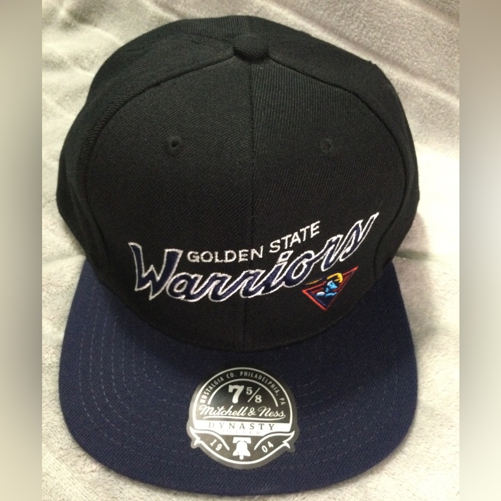 Mitchell & Ness Golden State Warriors Black and Blue Fitted Hat